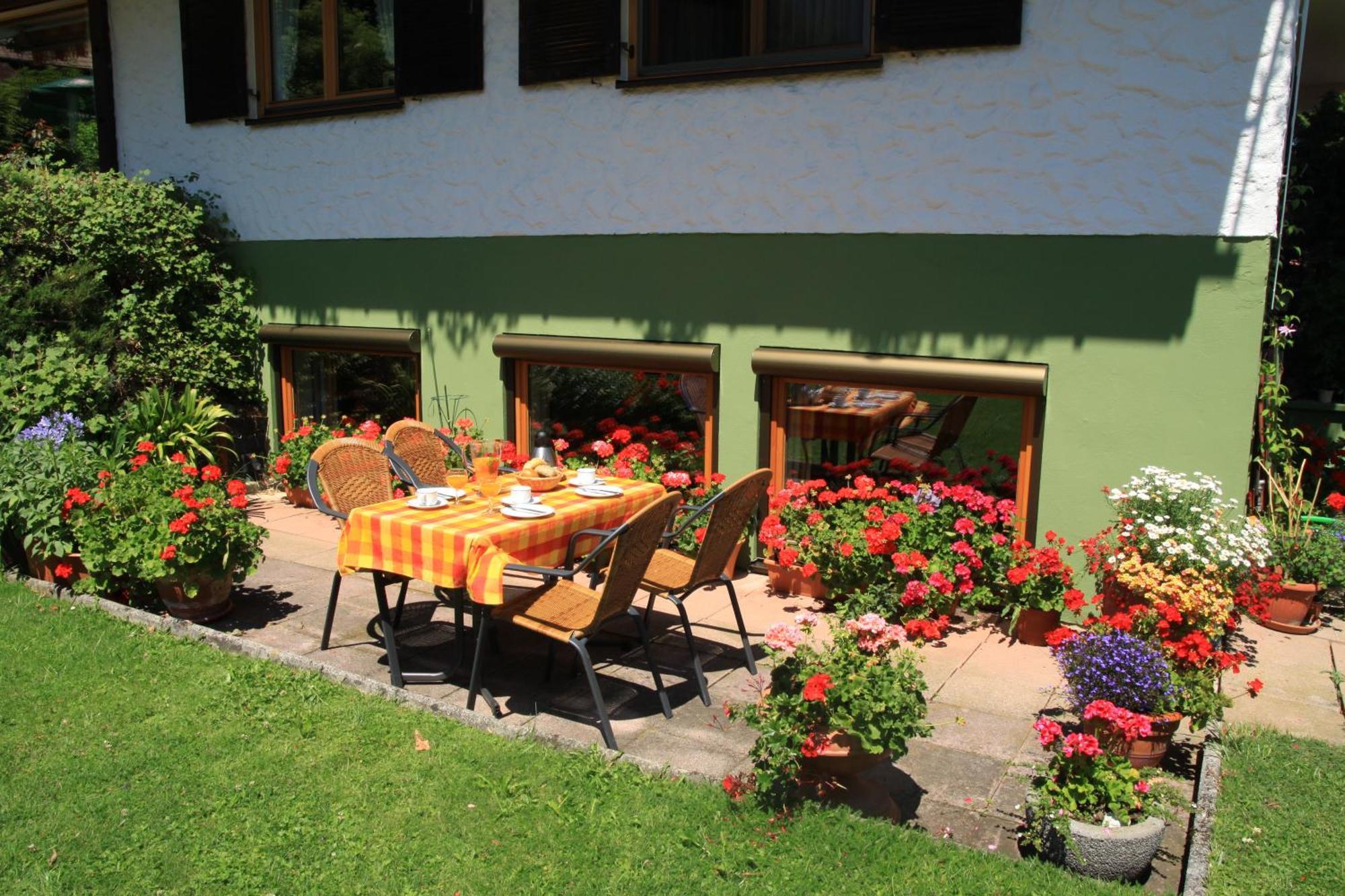 Gaestehaus Schmid Obermaiselstein Room photo
