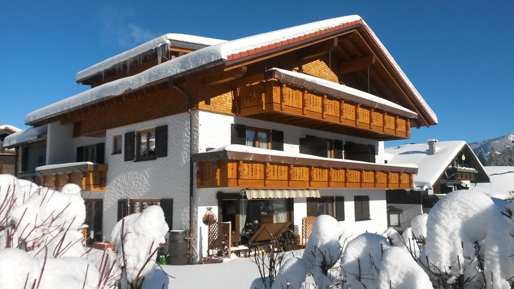 Gaestehaus Schmid Obermaiselstein Exterior photo